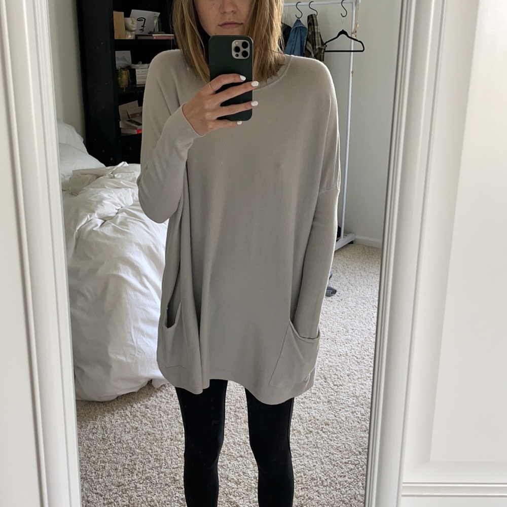 S/M Off-White Long Sweater